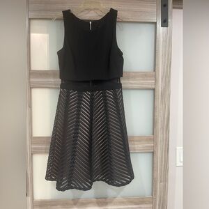 Betsy & Adam Black Pleated Midi Dress